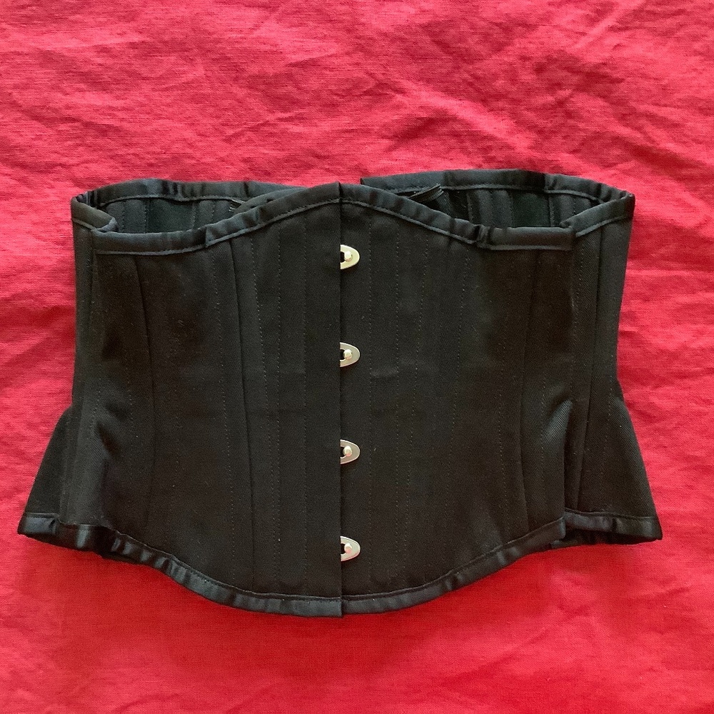 Mystic City MCC-6 Underbust Corset Jet Black